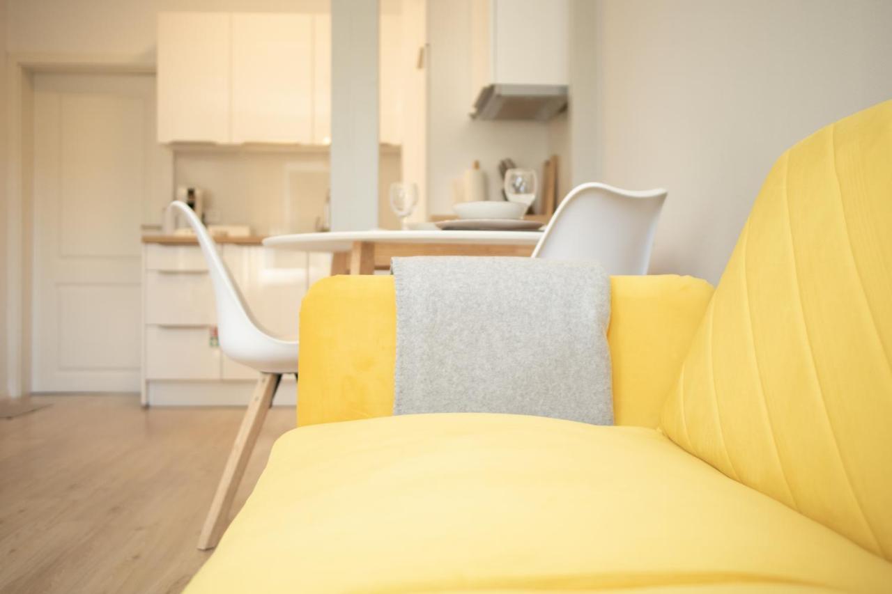 Loewe Apartment Gelb Tiengen Altstadt Waldshut-Tiengen Esterno foto