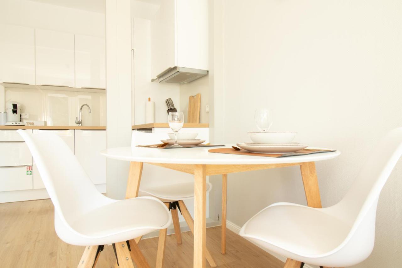 Loewe Apartment Gelb Tiengen Altstadt Waldshut-Tiengen Esterno foto